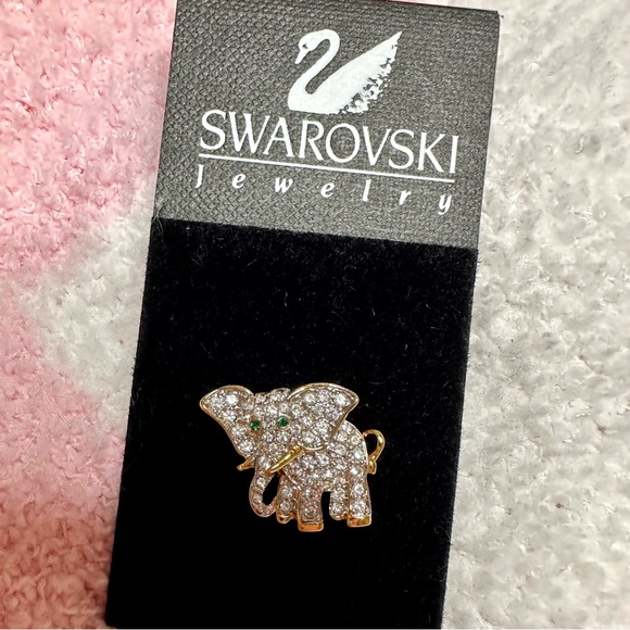 Swarovski Crystal Elephant Brooch - Picture 7 of 8